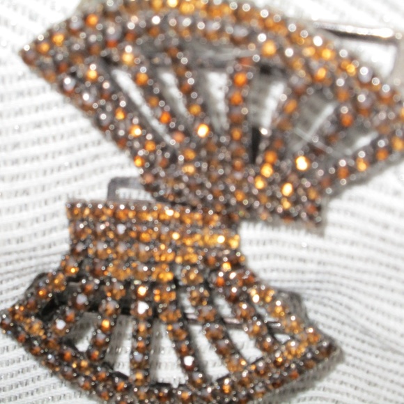 vtg DELIZZA & ESTER JULIANNA RHINESTONE DRESS CLIP - Picture 1 of 8